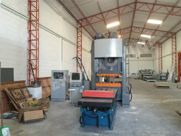 punching mesh machine